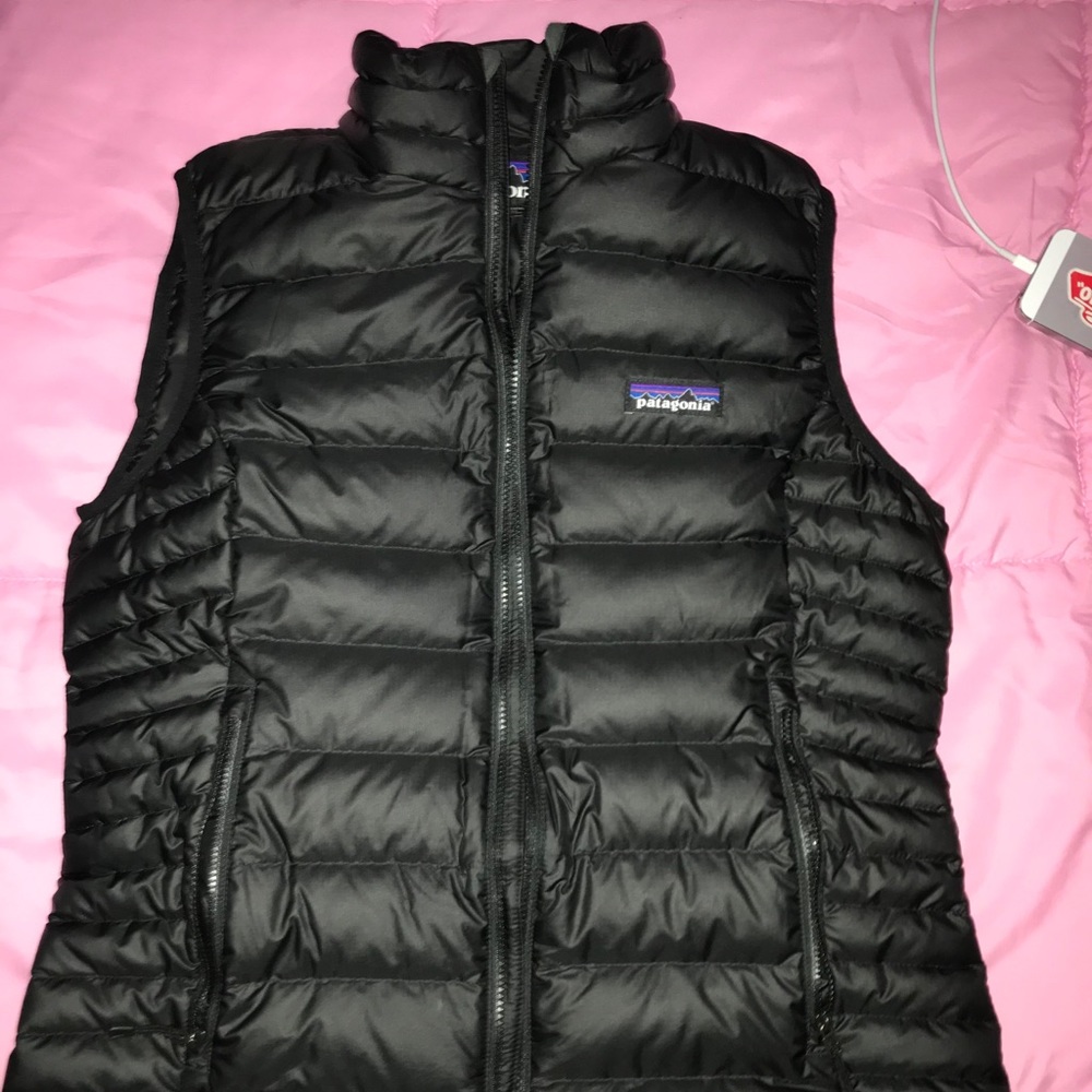 Black Patagonia Vest w/ Tags Still On!
